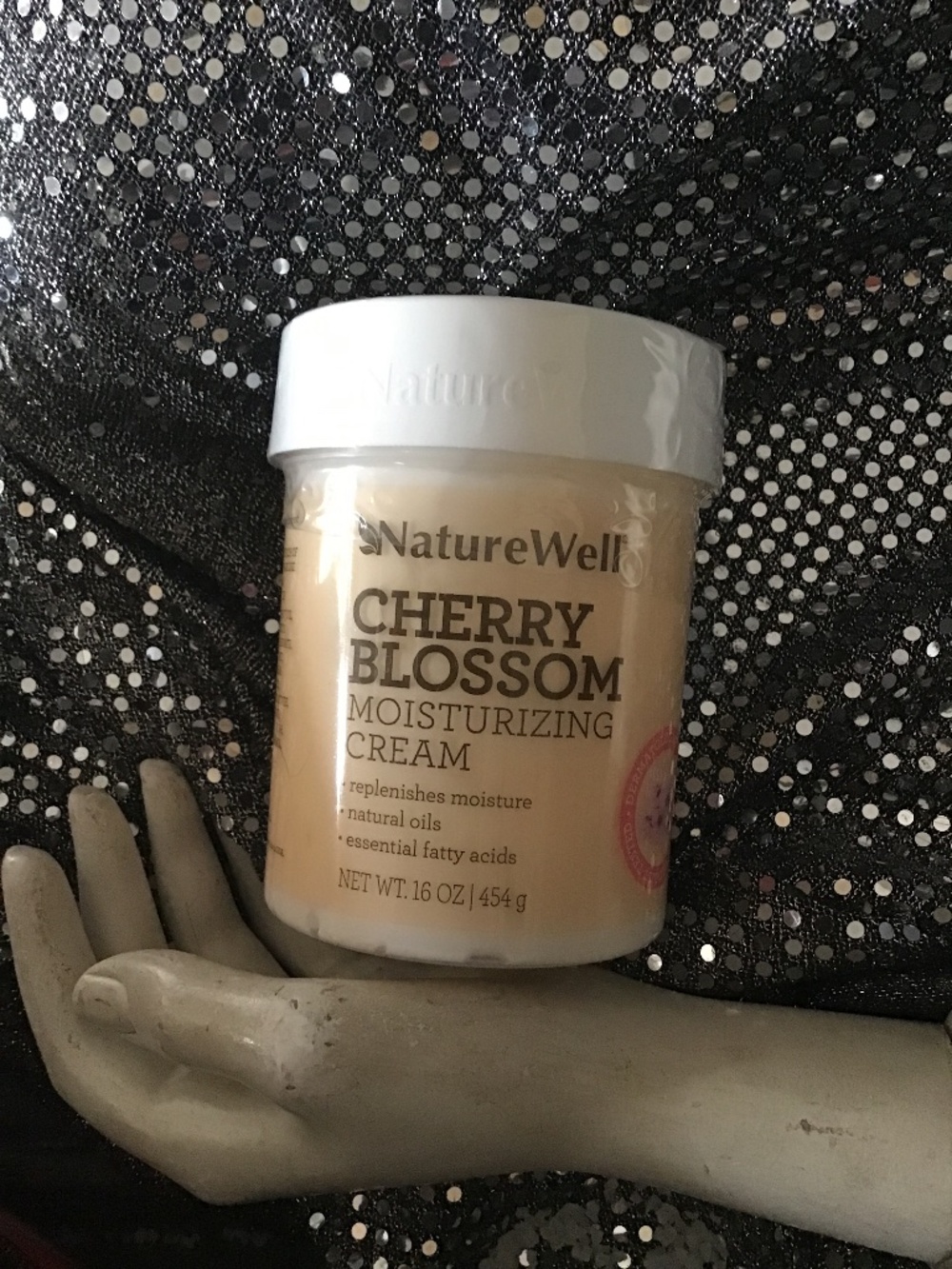 NATUREWELL Cherry Blossom moisturizing cream New! And Sealed.  16 oz.